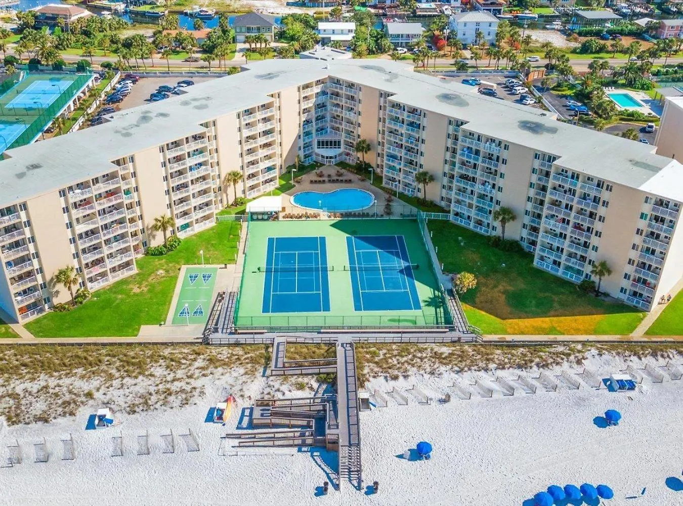 Holiday Surf And Racquet Unit 407 Destin 0*,  United States